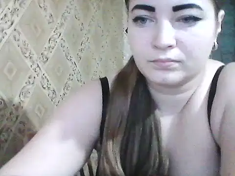 Elizabeth Meow online show from 12/01/25, 06:18