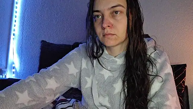 Cyndee Winter online show from 12/08/24, 08:15