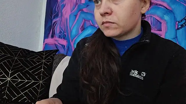 Cyndee Winter online show from 01/13/25, 02:11