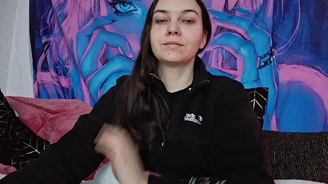 Cyndee Winter online show from 01/25/25, 02:47