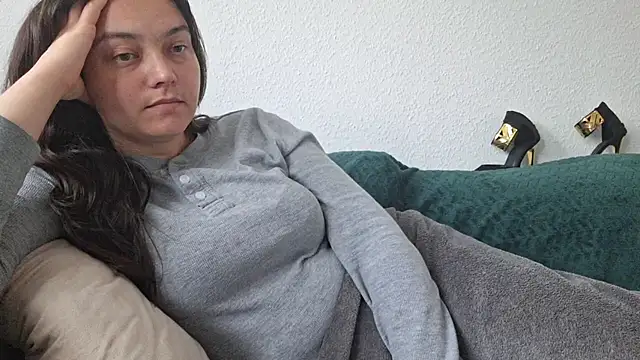 Cyndee Winter online show from 09/15/25, 02:39