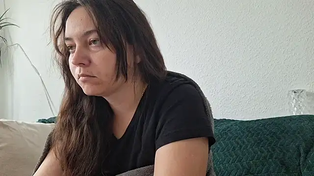 Cyndee Winter online show from 10/11/25, 12:04