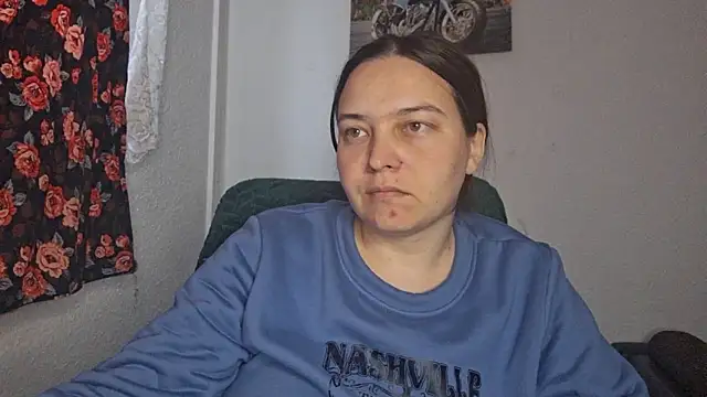 Snapshot of Cyndee_Winter chatting on 04/12/26, 03:17 Cyndee Winter online show from 04/12/26, 03:17