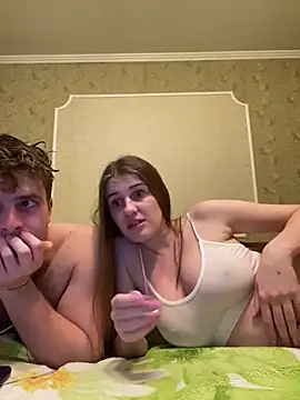 Snapshot of _Kamax69_ chatting on 03/01/25, 07:48 Kamax69 online show from 03/01/25, 07:48