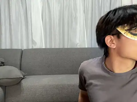 tubaki taku online show from 03/12/25, 06:11