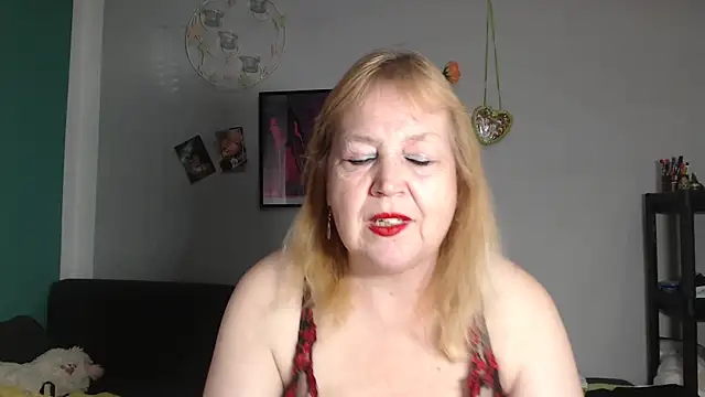 Blasflittchen online show from 04/18/26, 02:10