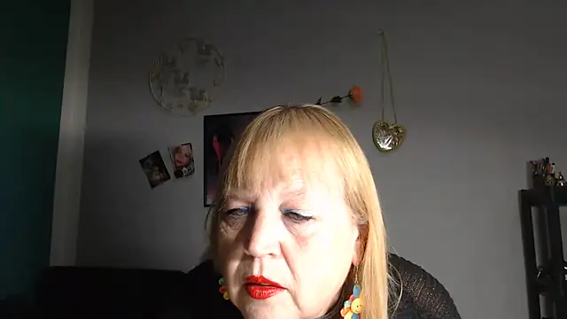 Blasflittchen online show from 06/04/26, 01:50