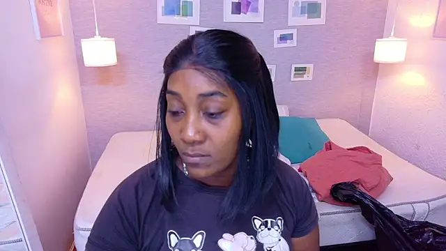 kiara evanss online show from 03/28/26, 12:10