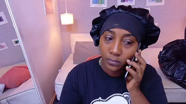 kiara evanss online show from 04/17/26, 12:13