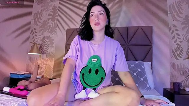 LIAH IZUMI online show from 01/13/25, 11:52