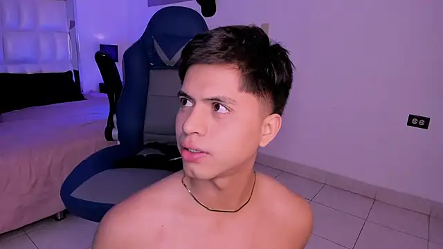 Niicky1  online show from 12/27/24, 11:42