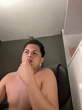 Niicky1  online show from 03/15/26, 06:52