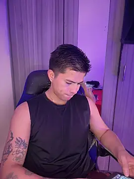 Niicky1  online show from 04/12/26, 03:39