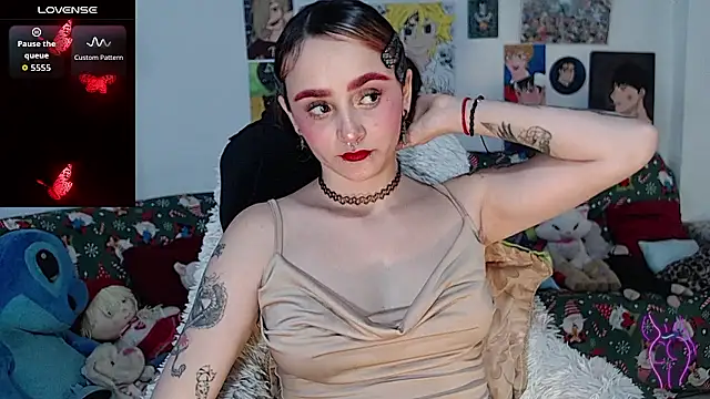 kitty22  online show from 01/19/26, 02:43