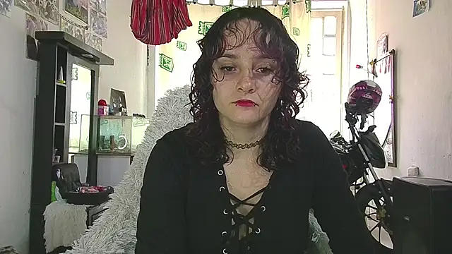 kitty22  online show from 05/28/26, 02:03