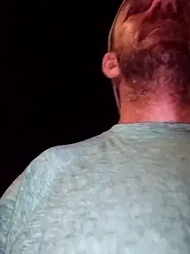 Snapshot of Treemandude chatting on 10/08/25, 11:08 Treemandude online show from 10/08/25, 11:08