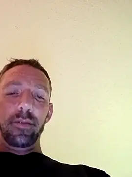 Snapshot of Treemandude chatting on 11/07/25, 06:24 Treemandude online show from 11/07/25, 06:24