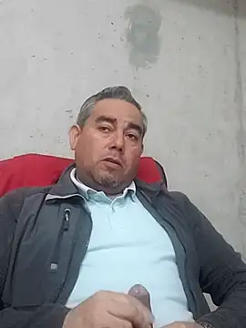 Snapshot of Manolete007x chatting on 02/03/26, 11:10 Manolete007x online show from 02/03/26, 11:10