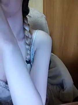 Elza kom online show from 01/22/25, 11:34