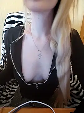 Elza kom online show from 02/25/25, 10:37