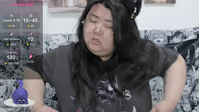 Nadine asian online show from 11/13/25, 08:24