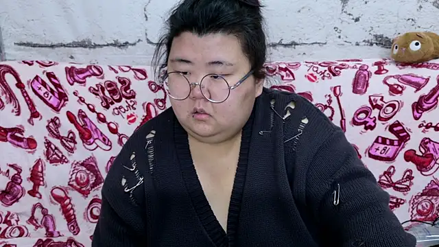 Nadine asian online show from 01/10/26, 01:29