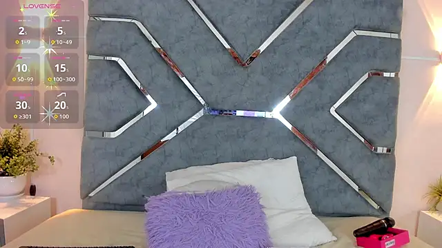 LucciaPorter online show from 04/10/26, 01:49