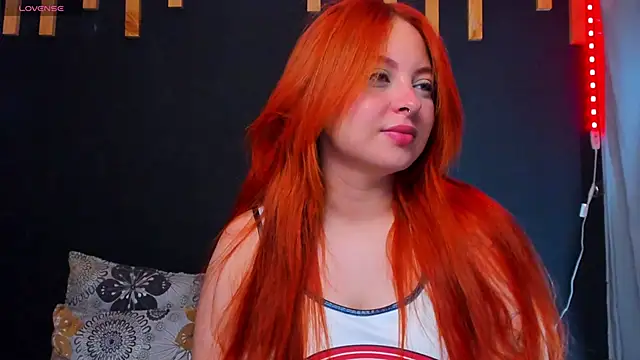 Snapshot of izyzys_baker chatting on 06/19/26, 05:56 izyzys baker online show from 06/19/26, 05:56
