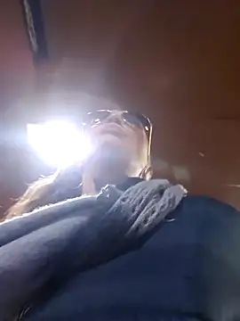 Snapshot of Erotic_and_Exotic chatting on 02/18/25, 09:31 Erotic and Exotic online show from 02/18/25, 09:31