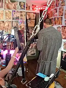 Snapshot of luvs2cumm69 chatting on 03/07/25, 06:11 luvs2cumm69 online show from 03/07/25, 06:11