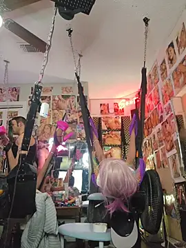 luvs2cumm69 online show from 03/04/26, 08:53