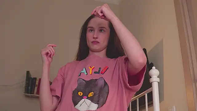 NeonShine online show from 03/03/25, 04:25