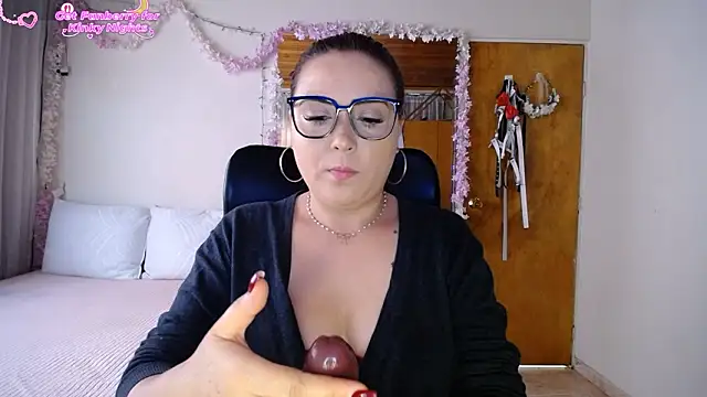 Sahory   online show from 02/02/26, 07:45