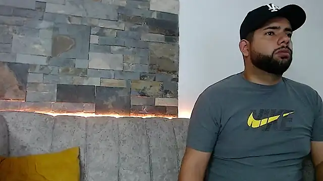 passionate love22 online show from 02/02/26, 12:15