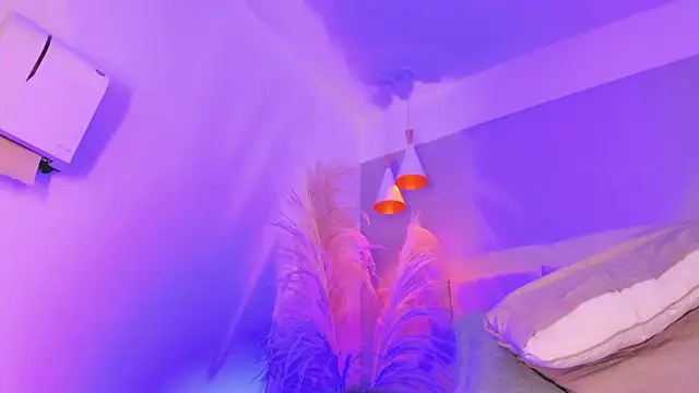 sofia pamela online show from 02/28/25, 01:26