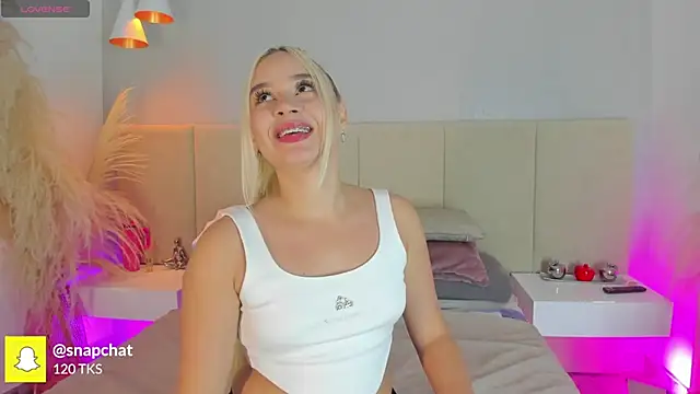 sofia pamela online show from 10/24/25, 07:21