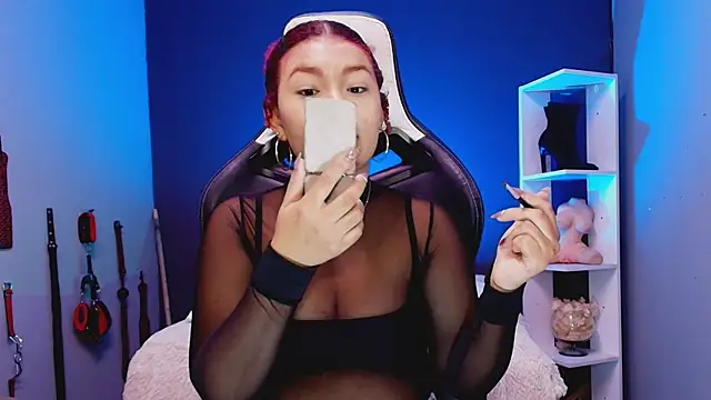 JadaRoberts online show from 12/20/25, 12:34