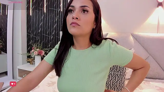 katrina kaif x online show from 11/27/25, 07:05