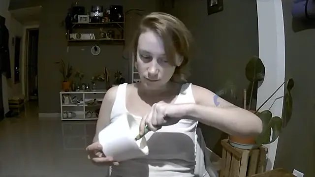 Snapshot of stupid_babybird chatting on 02/25/25, 03:31 stupid babybird online show from 02/25/25, 03:31