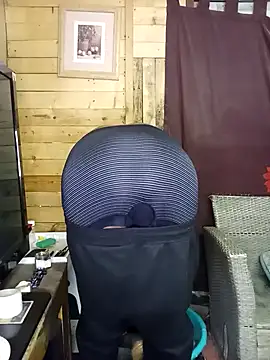 Ngamla123 online show from 11/23/25, 02:06