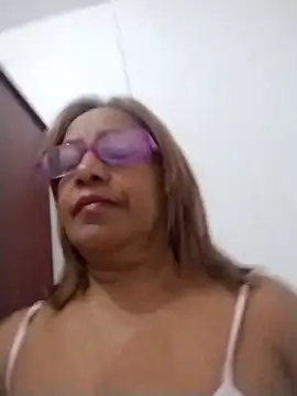 Snapshot of keyla-sensual chatting on 03/16/25, 01:49 keyla-sensual online show from 03/16/25, 01:49