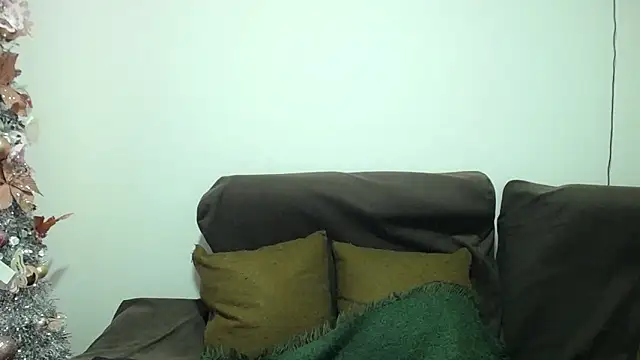 sara winehouse1 online show from 12/30/24, 09:19