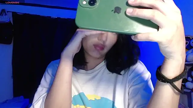 Snapshot of ludo_kitty chatting on 07/13/26, 01:08 ludo kitty online show from 07/13/26, 01:08