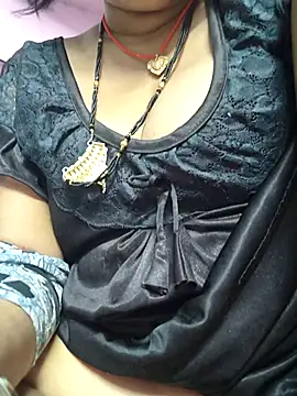 Snapshot of Ritasingh-0461 chatting on 07/02/26, 01:27 Ritasingh-0461 online show from 07/02/26, 01:27