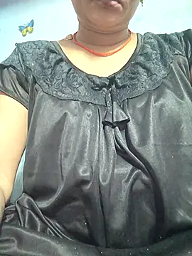 Snapshot of Ritasingh-0461 chatting on 07/21/26, 01:08 Ritasingh-0461 online show from 07/21/26, 01:08