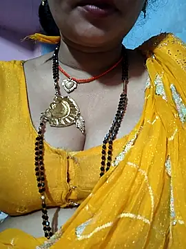 Snapshot of Ritasingh-0461 chatting on 08/03/26, 12:31 Ritasingh-0461 online show from 08/03/26, 12:31