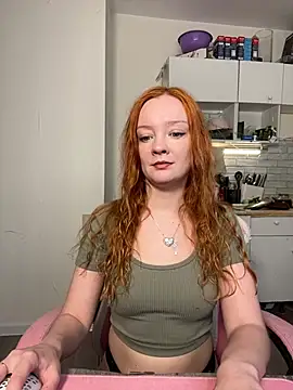 Snapshot of Radiants_two chatting on 06/14/26, 02:52 Radiants two online show from 06/14/26, 02:52