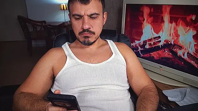 officeman7 online show from 02/09/25, 04:07