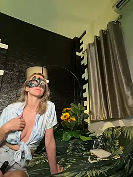 IzanamiTime online show from 12/27/24, 03:42