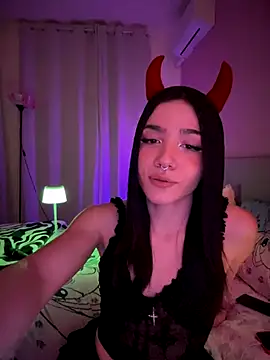 ShannonShanny online show from 10/29/25, 06:53